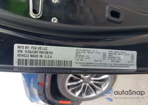 2022 Jeep Wagoneer Series Ii 4X2 z USA, uszkodzony, nr VIN 1C4SJUBT1NS106151